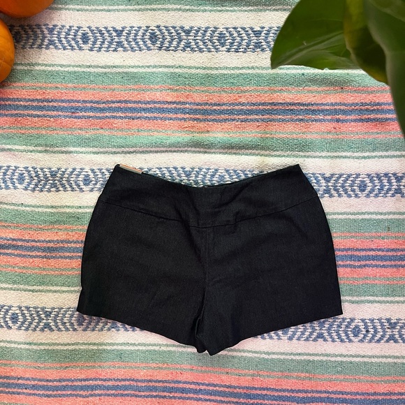 Y2k Style Hot Short 🔥 - Picture 7 of 8